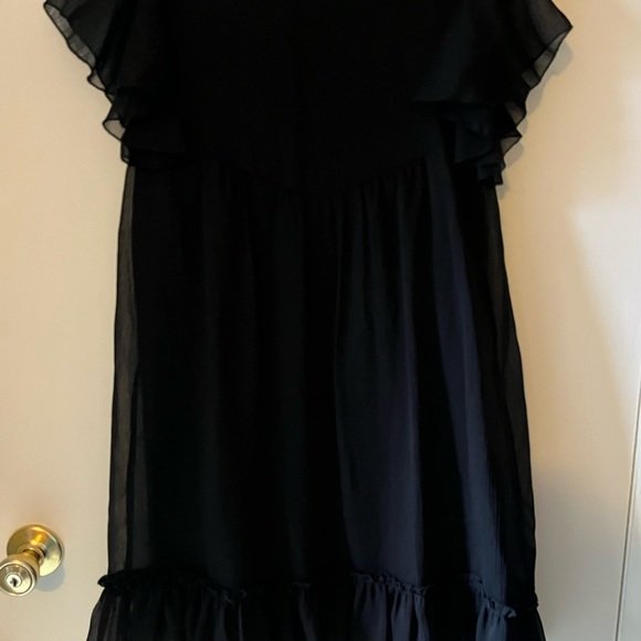 i just don’t have the legs for this! lol - Picture 2 of 3